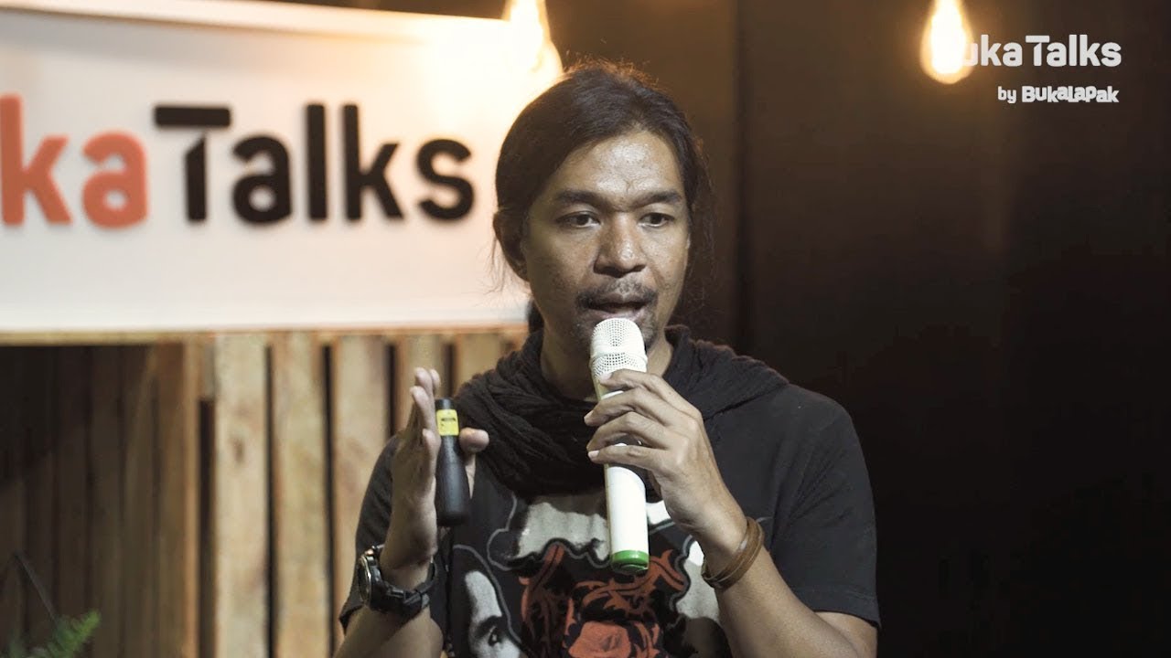 Dimas Djayadiningrat - Memaksimalkan Komunikasi dalam Content Creation | BukaTalks